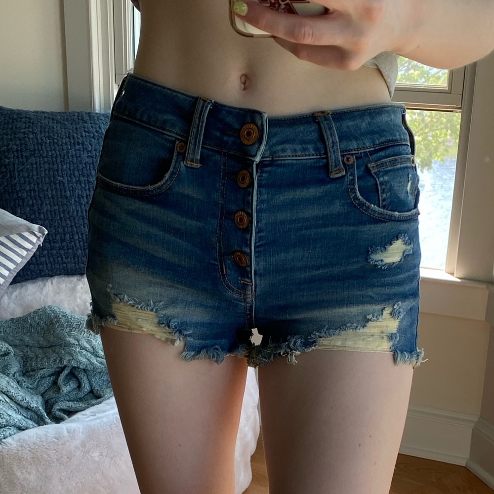High rise American Eagle Jean shorts